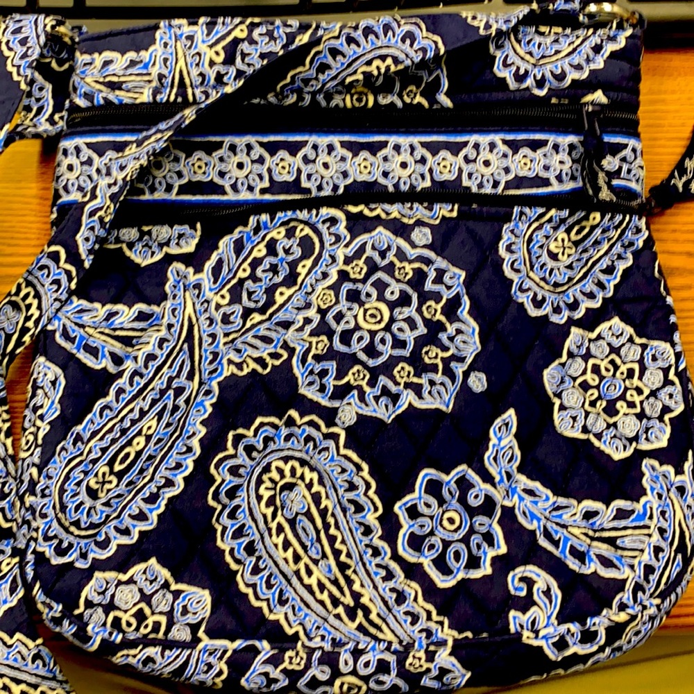 Vera Bradley blue tote bag